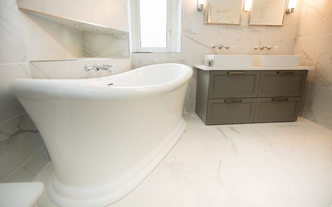 Fallon Carrera Bathroom