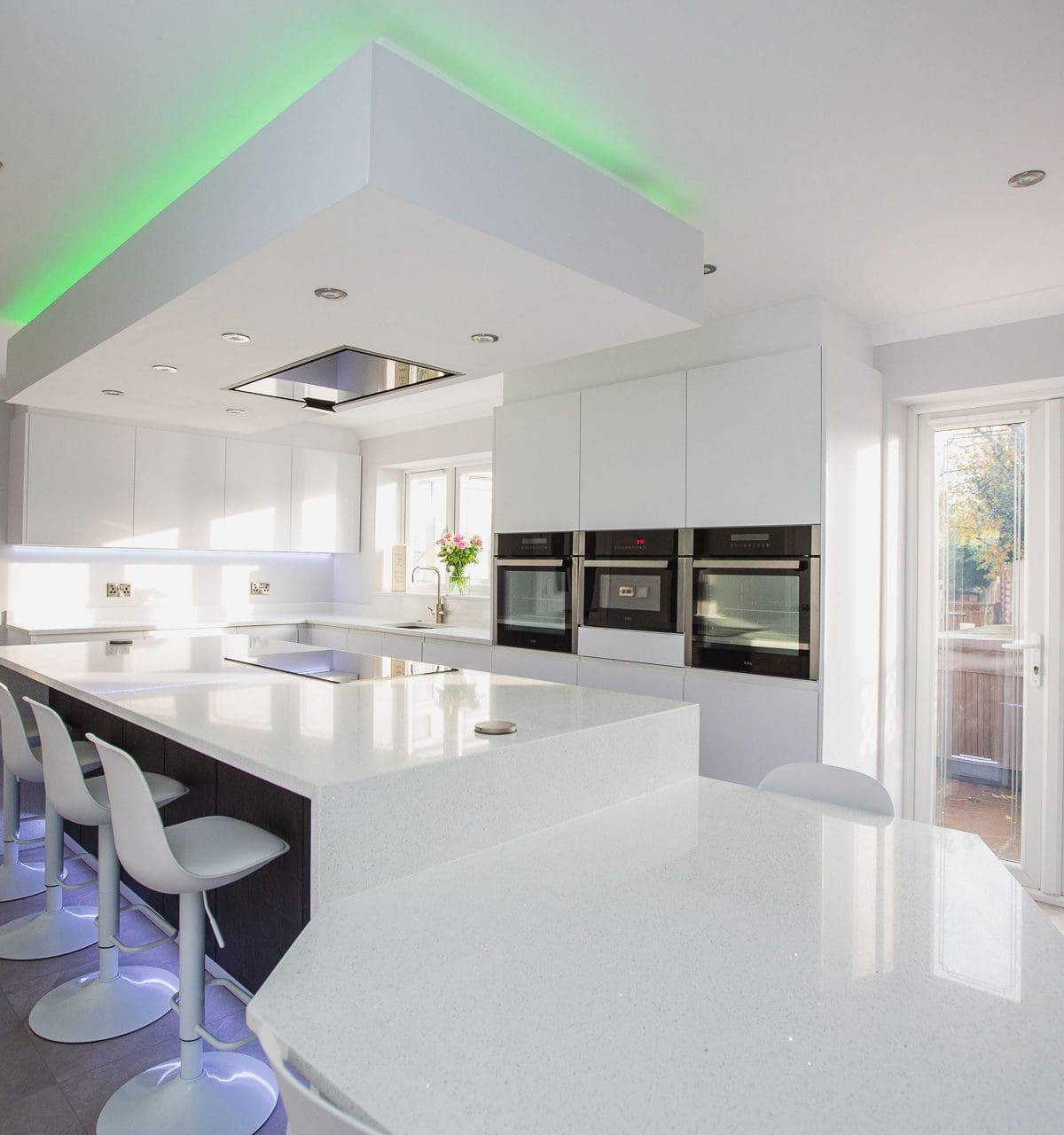 Leonide Interiors Kitchen Design Glacier