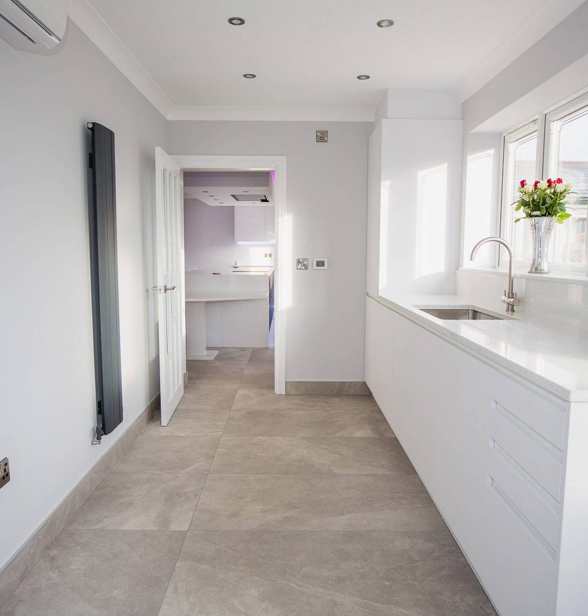Leonide Interiors Kitchen Design Glacier