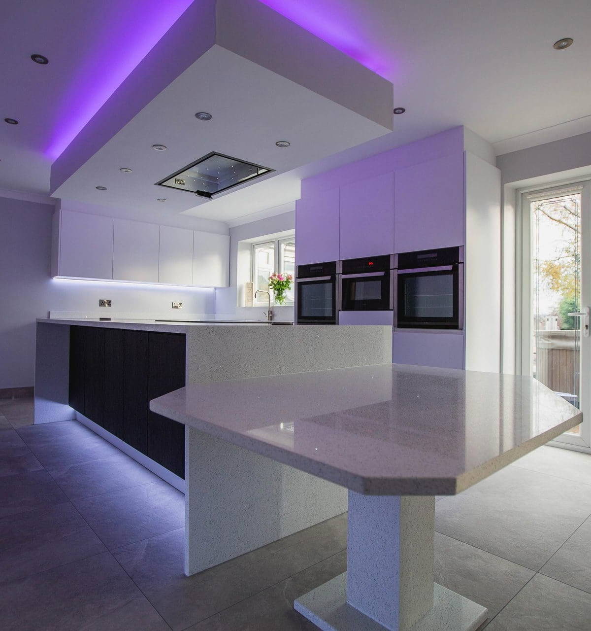 Leonide Interiors Kitchen Design Glacier