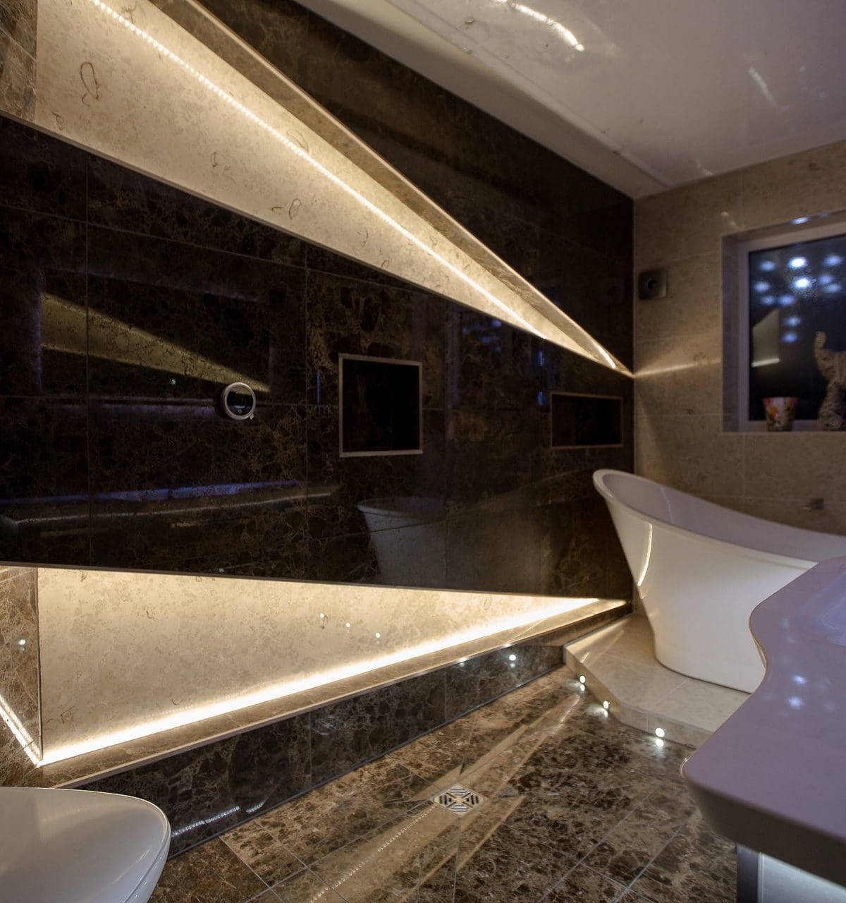 Leonide Interiors Bathroom Lightning