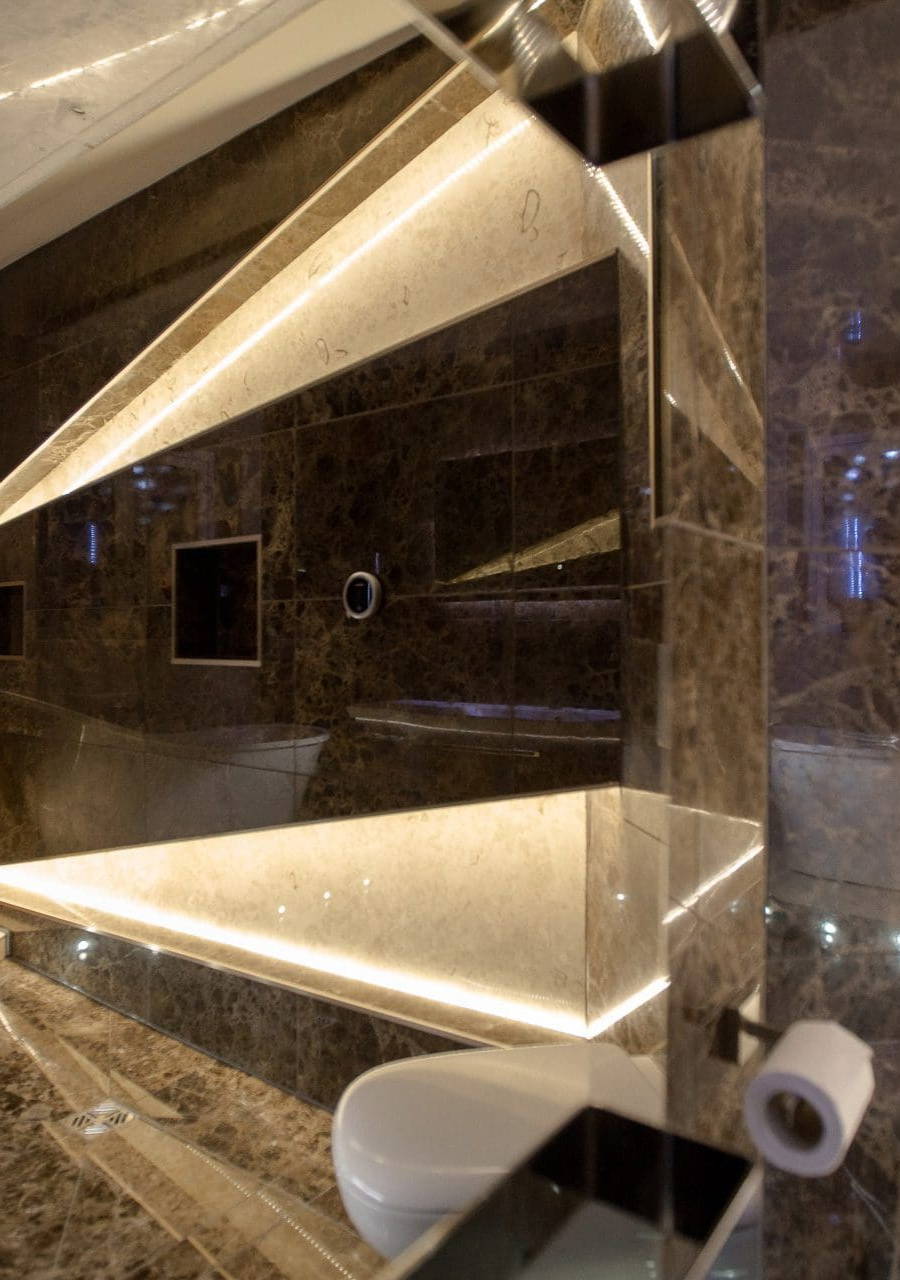 Leonide Interiors Bathroom Design Lightning