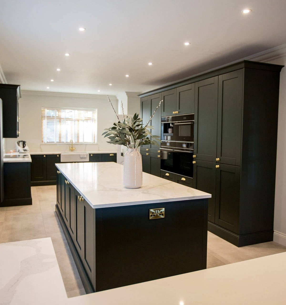 Leonide Interiors Kitchen Design Mistletoe