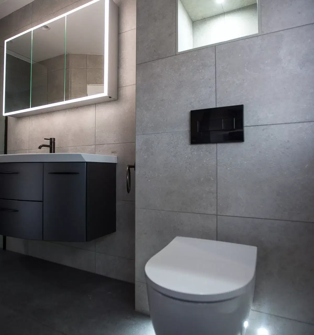 Leonide Interiors Bathroom Design Belvedere