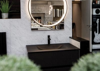 Leonide interiors: Experience the Difference! 5 Leonide Interiors Independent Kitchen and Bathroom Retailer. BKU Award Winning.