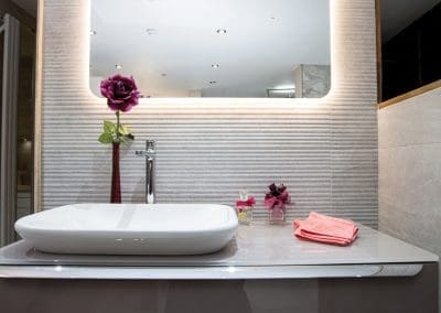 Leonide interiors: Experience the Difference! 7 Leonide Interiors Independent Kitchen and Bathroom Retailer. BKU Award Winning.