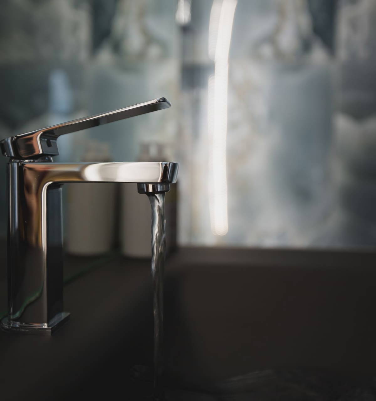 Bathroom by Leonide Interiors – Neptune